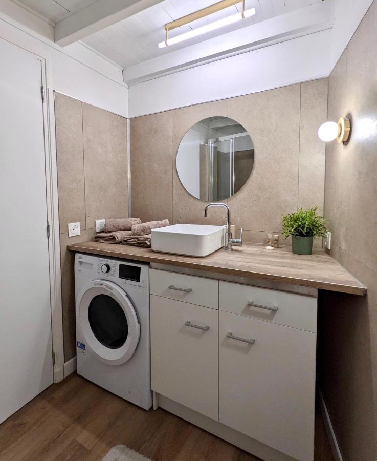 Joli Appartement De Charme Renove En Centre Ville Обена Екстер'єр фото