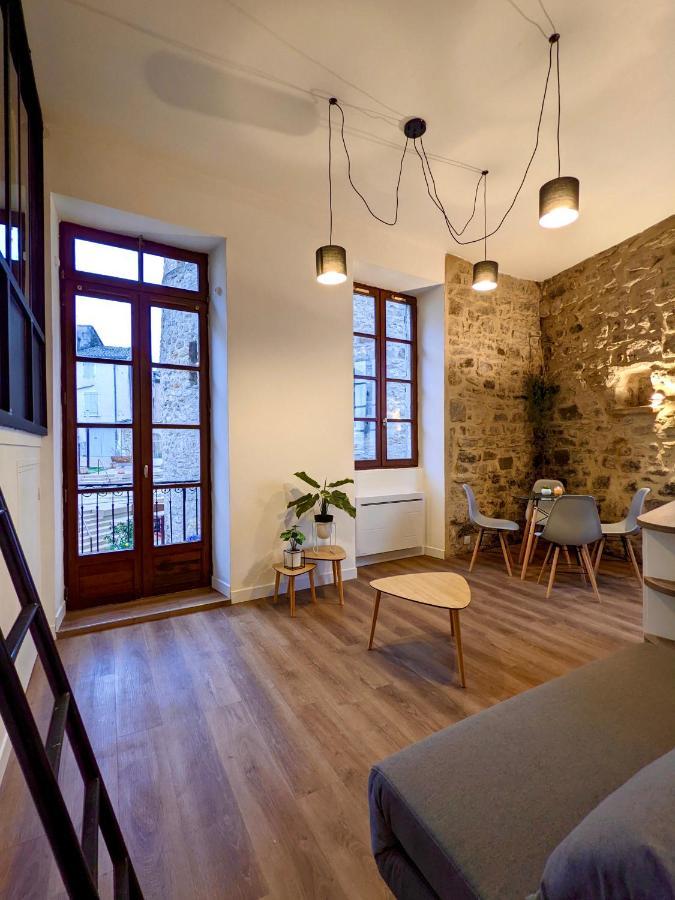 Joli Appartement De Charme Renove En Centre Ville Обена Екстер'єр фото